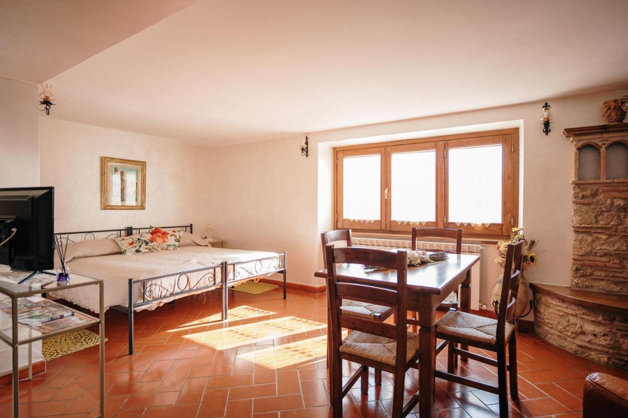 Lago Del Turano - La Taverna Con Cucina Open Space E Free Wi-Fi Ascrea Экстерьер фото