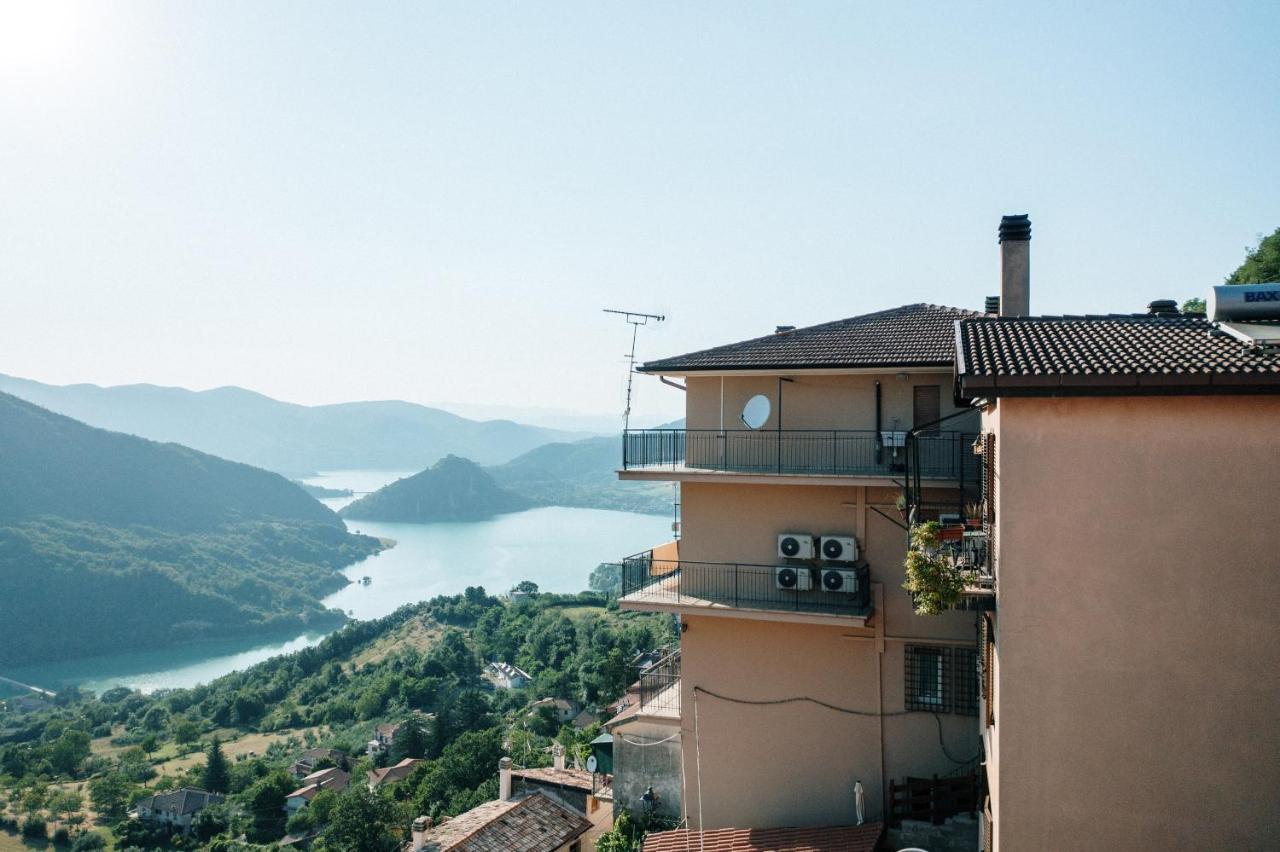 Lago Del Turano - La Taverna Con Cucina Open Space E Free Wi-Fi Ascrea Экстерьер фото